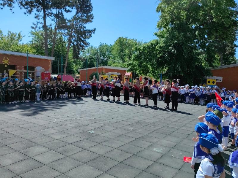 «Дорогами войны и победы» концерт военных песен 