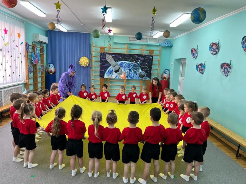 Спортивные развлечения ко Дню Космонавтики 11.04.2025 год