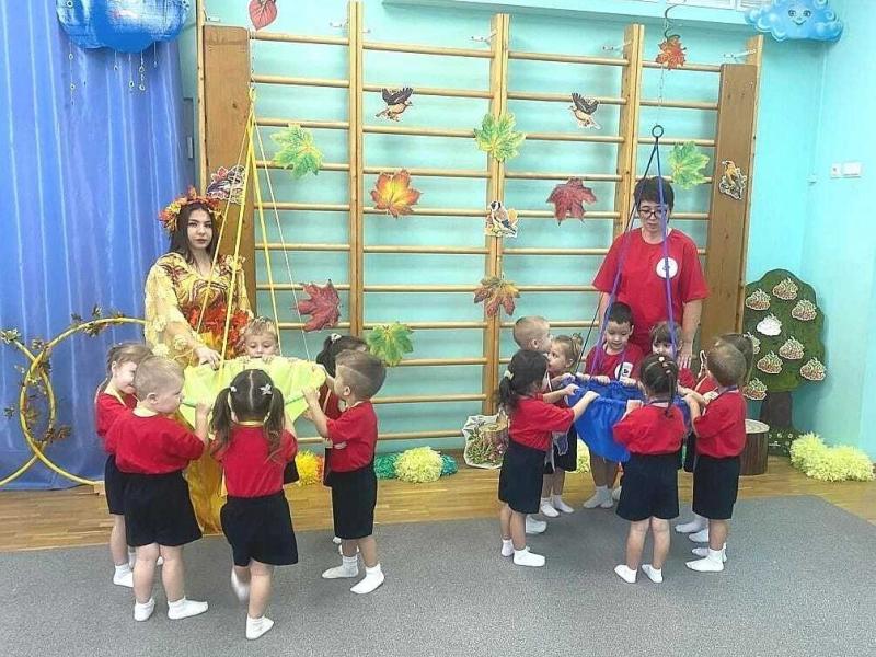 «Нашей осени забавы» осенние развлечения 