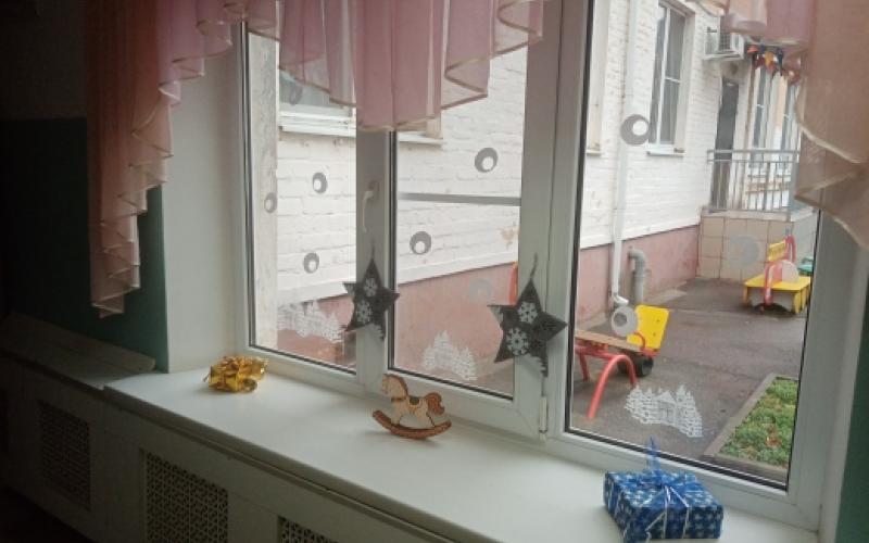 Акция «Украшаем окна к новому году» 